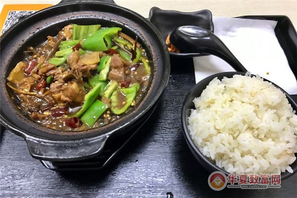 七把九焖锅饭加盟